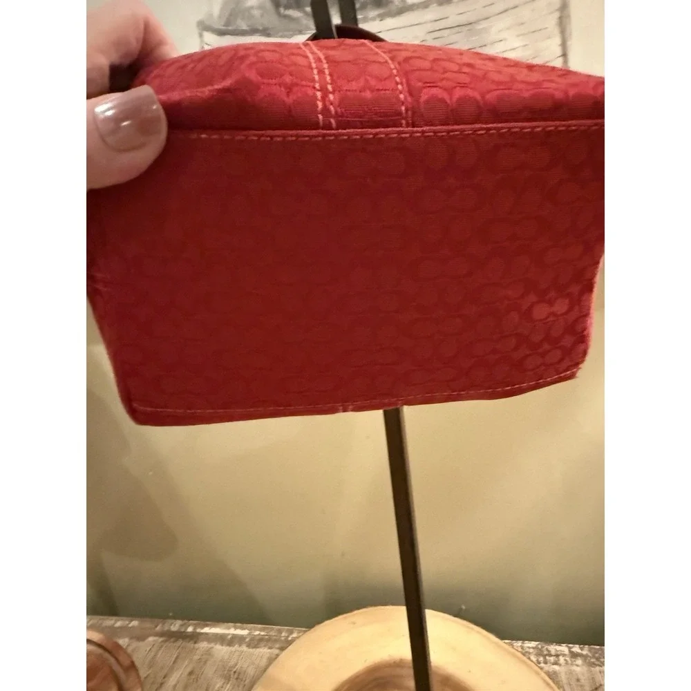 Coach Y2K Vintage Cherry Red SoHo Signature‎ Mini Pouch Jacquard Hand Bag Rare